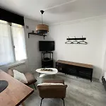 Nicaise Apartman *