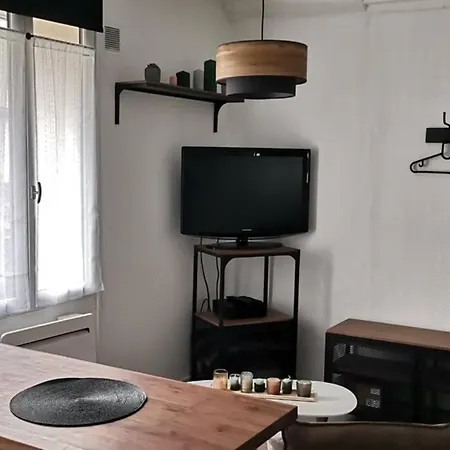 アパート Nicaise